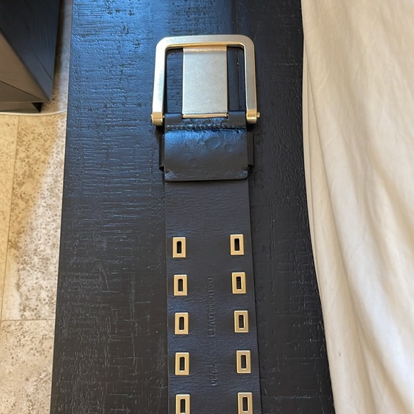 Versace Belt - Picture 8 of 9